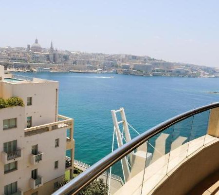 The Seafront Tower Hostel Σλιέμα Εξωτερικό φωτογραφία